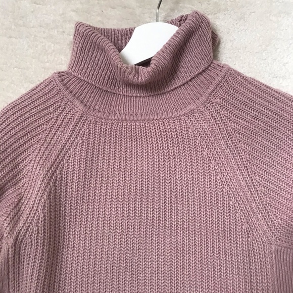 DYNAMITE Ribbed Knit Turtleneck - Picture 2 of 6